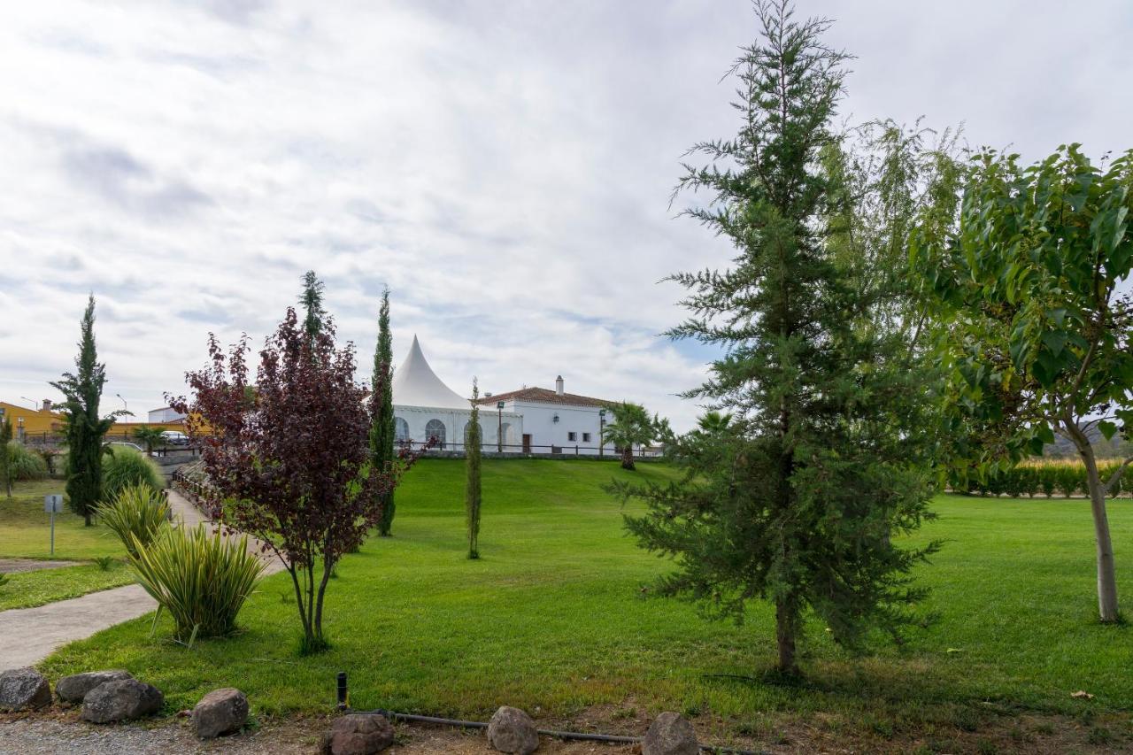 Hotel Rural Arroyo La Plata By Bossh Hotels Jerez De Los Caballeros Exteriér fotografie